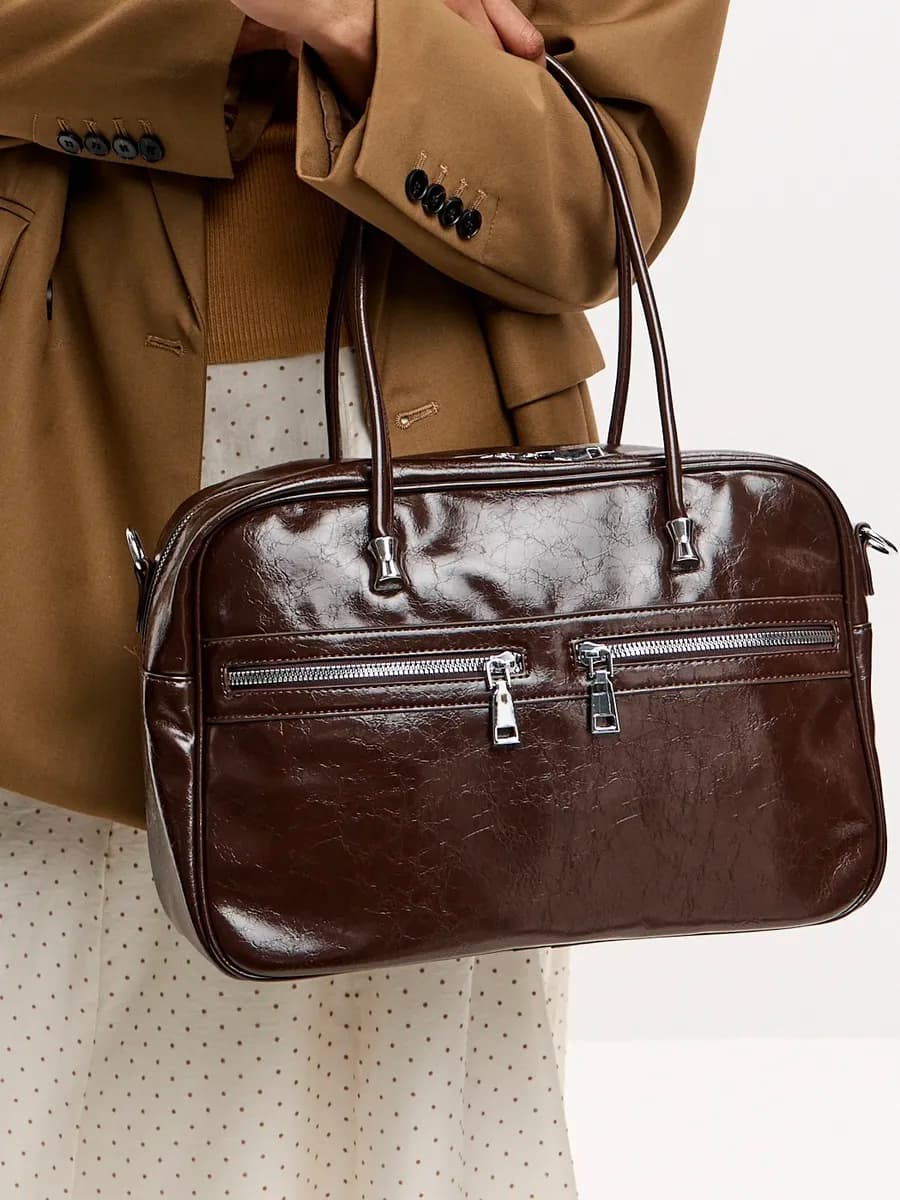 Сумка через плечо кожаная