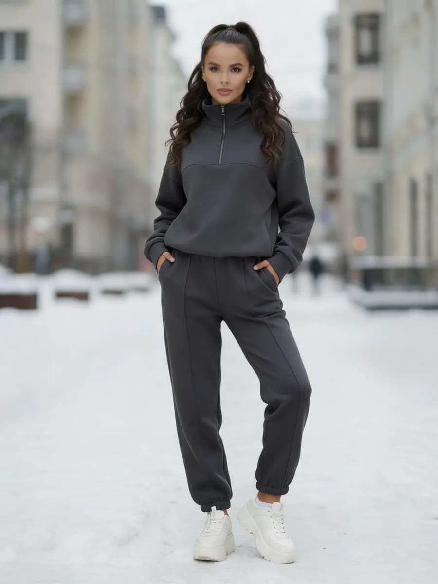 Спортивный костюм теплый с начесом