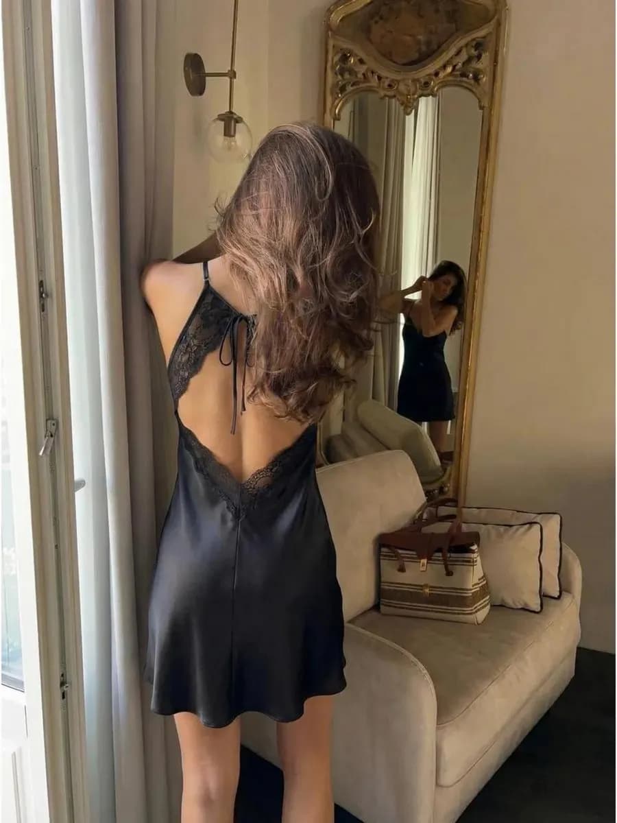 Ночная сорочка атласная, ночнушка на бретелях, пеньюар