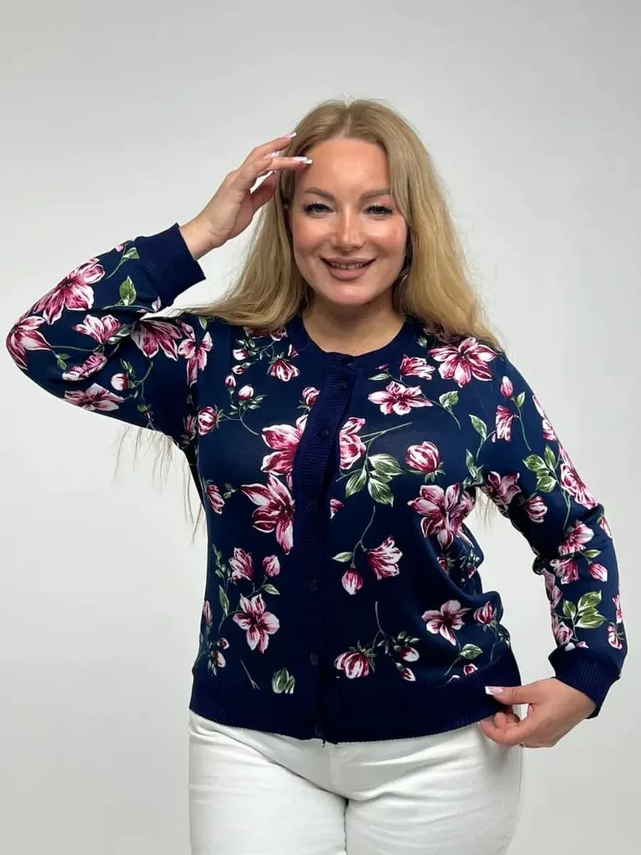 Кардиган тонкий на пуговицах больших размеров - фото 1