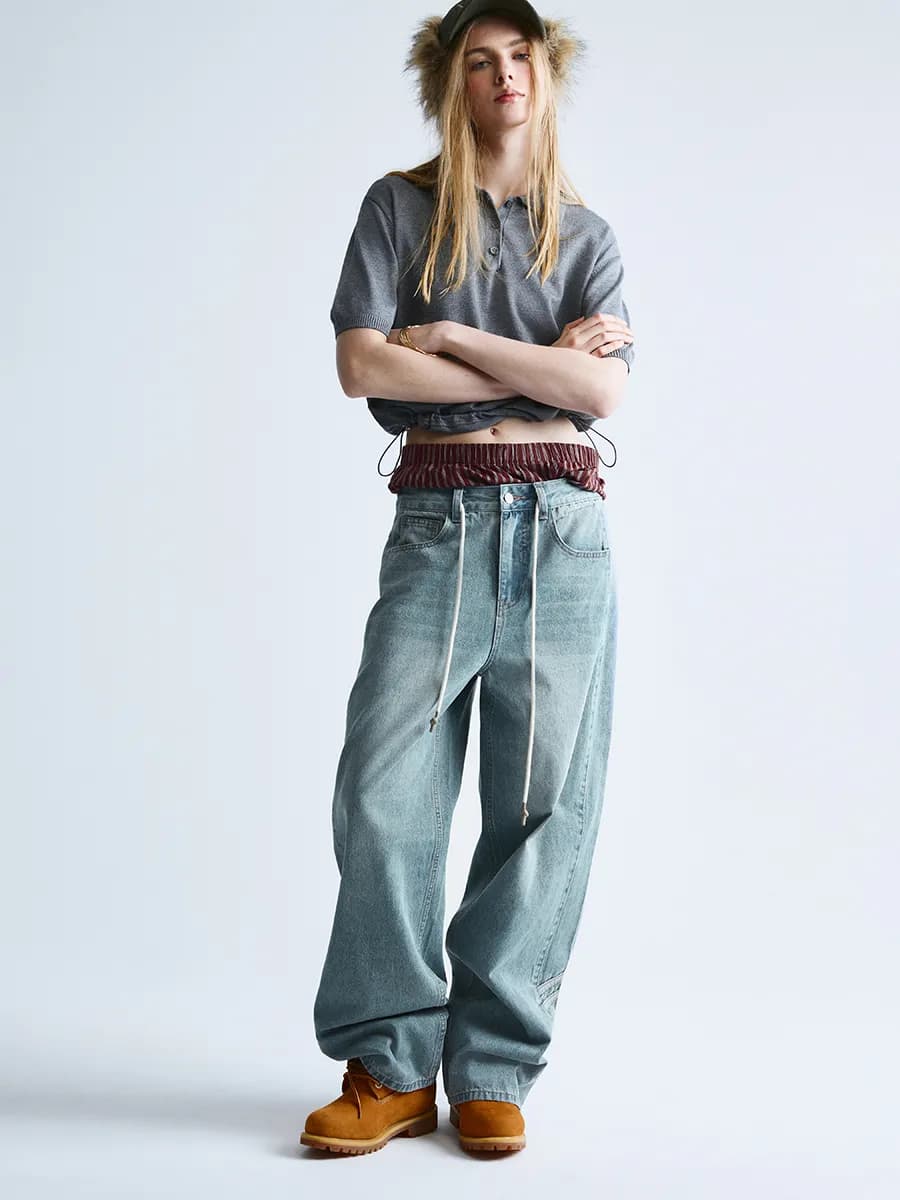 Джинсы baggy fit с декоративными швами и завязками