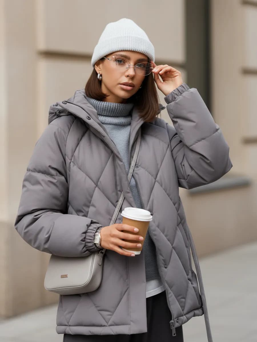 Куртка демисезонная стеганая с капюшоном