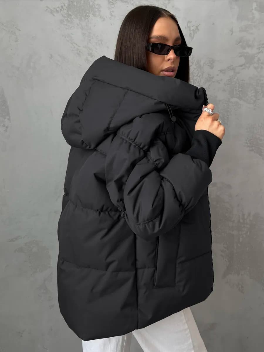 Куртка демисезонная короткая с капюшоном