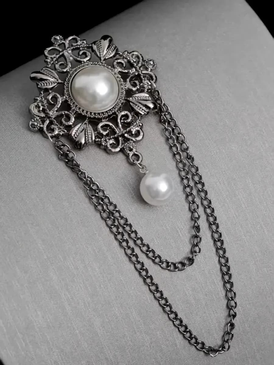 Подарок женщине брошь бижутерия