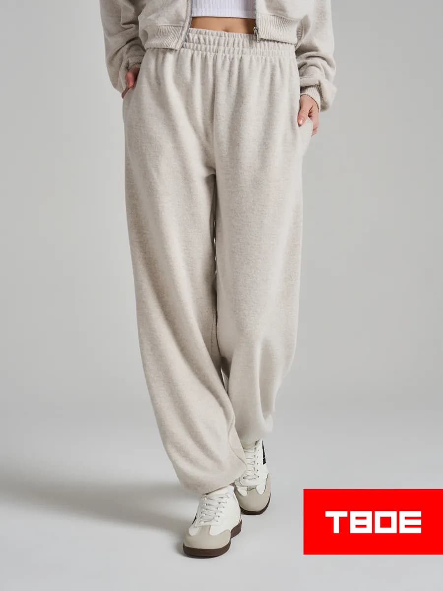 Брюки джоггеры трикотажные