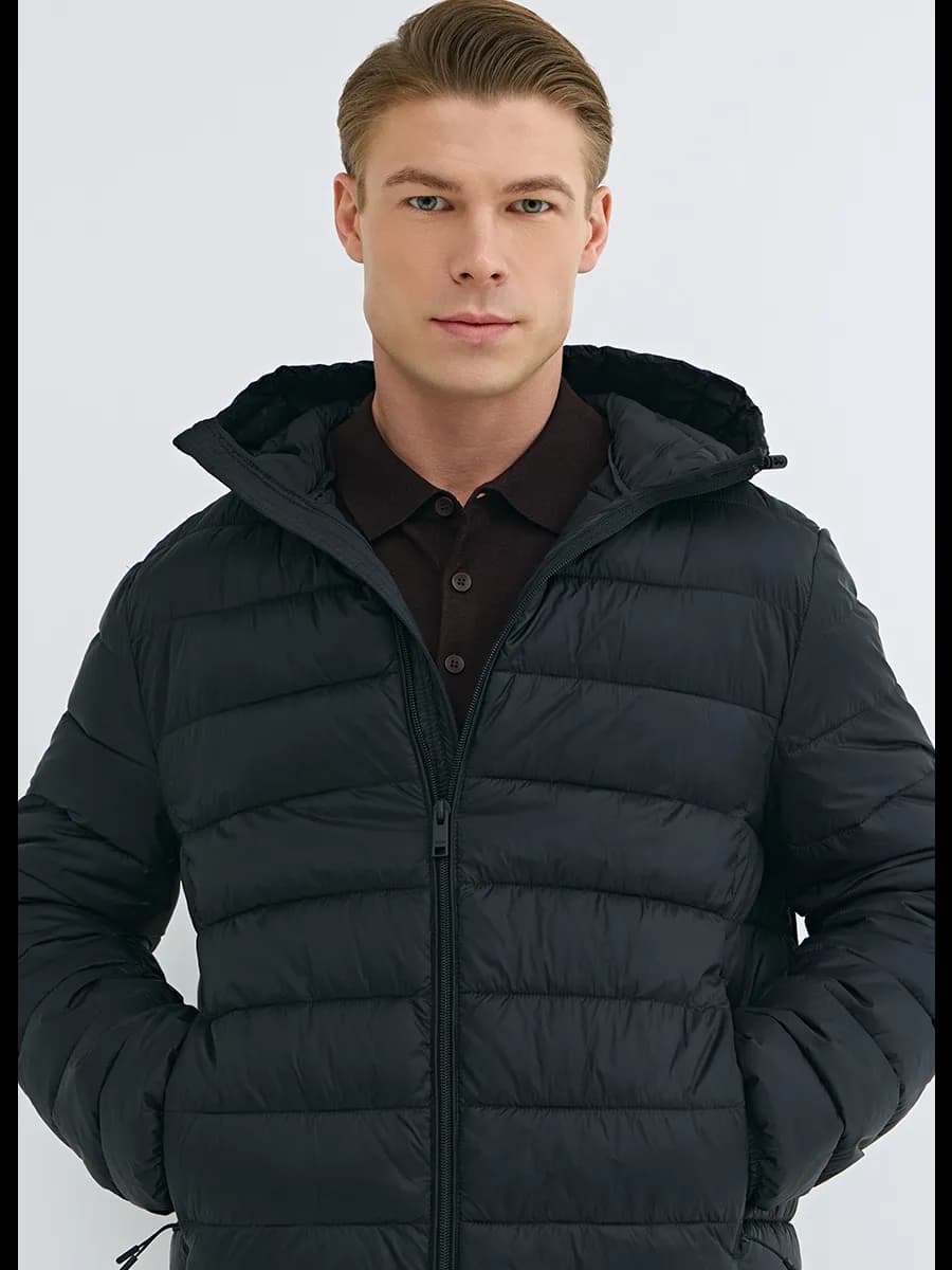 Утеплённая лёгкая куртка