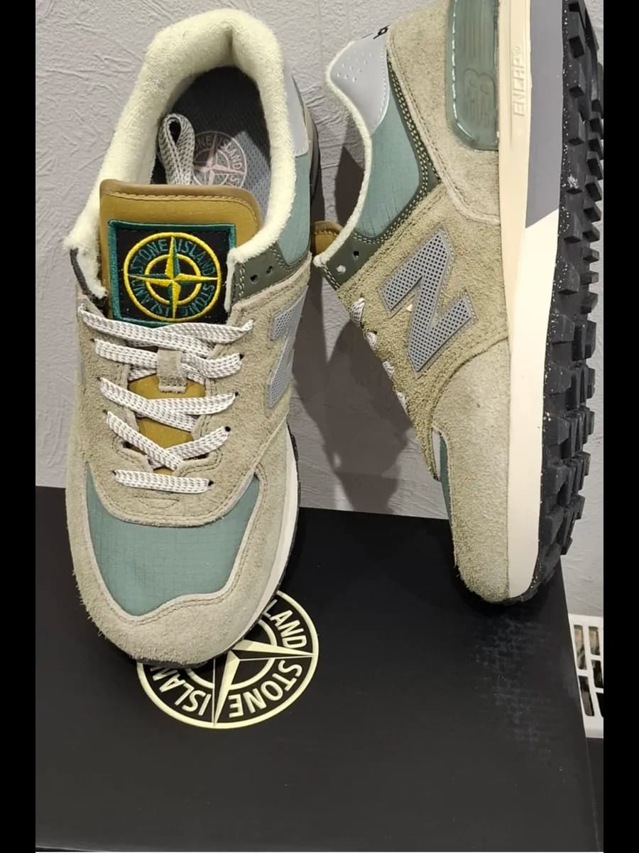 кроссовки спортивные stone island