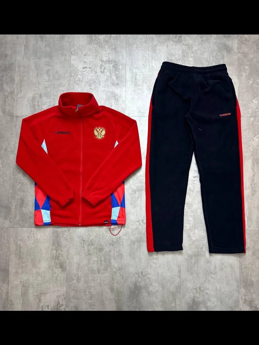 Теплый спортивный костюм на флисе Russia