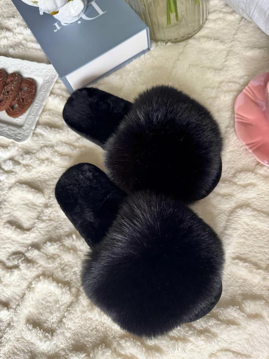 Домашние тапочки меховые - фото 1