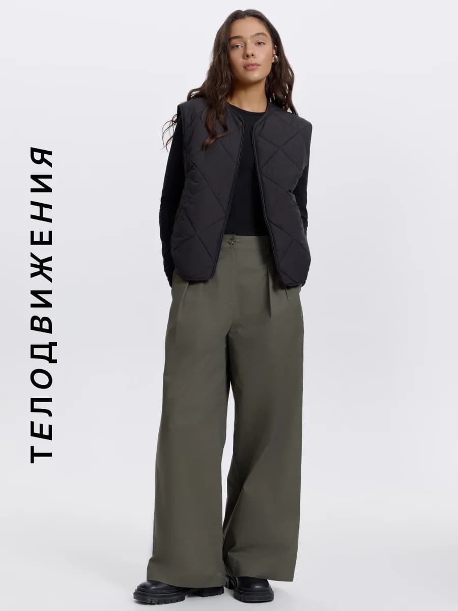 Жилетка безрукавка стеганая весенняя