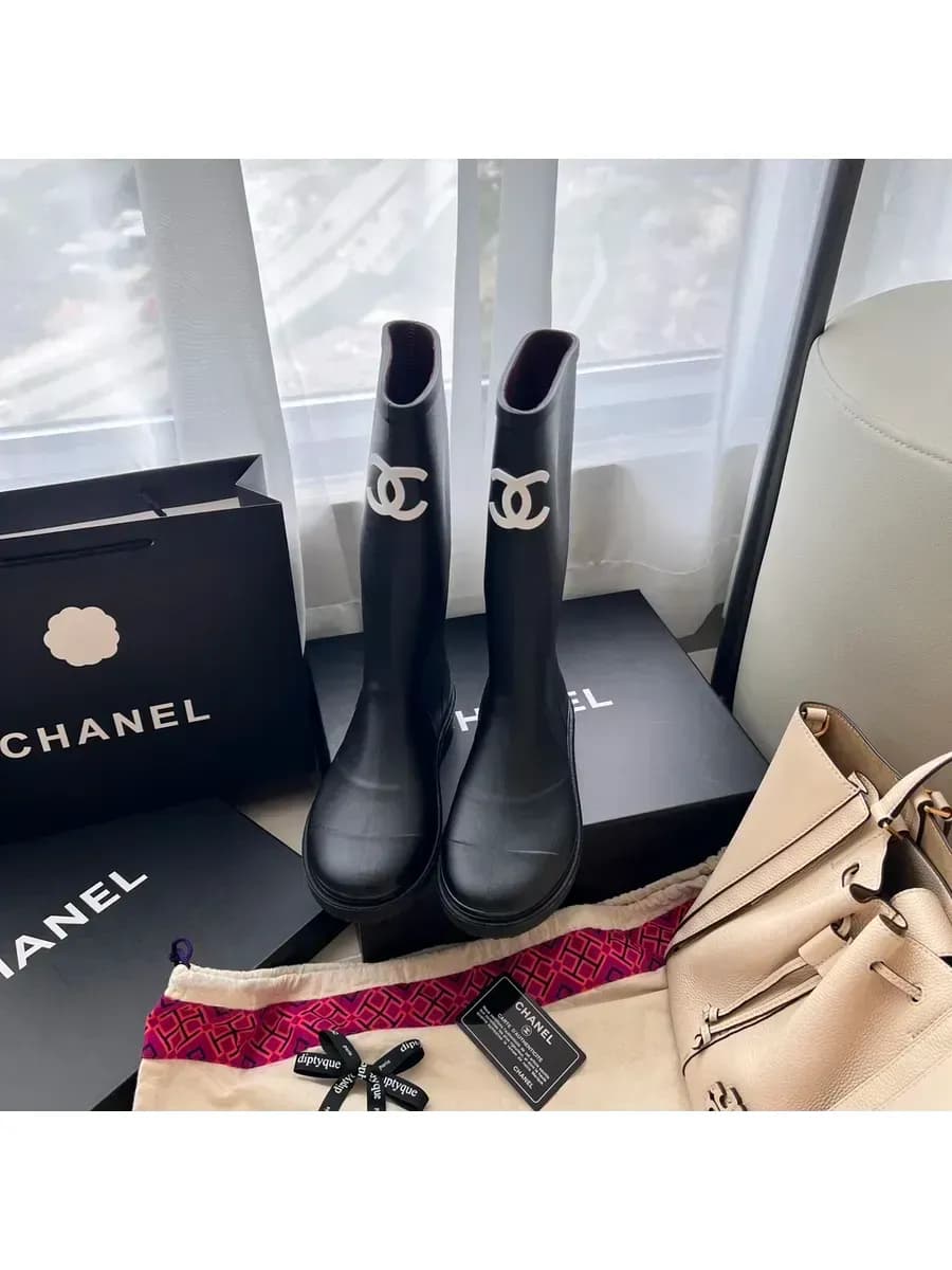 CHANEL Ботинки,черный