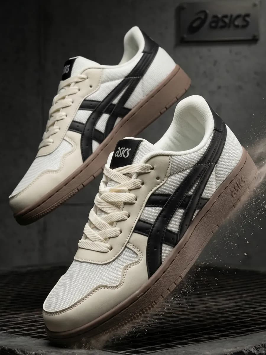 Кроссовки спортивные осенние