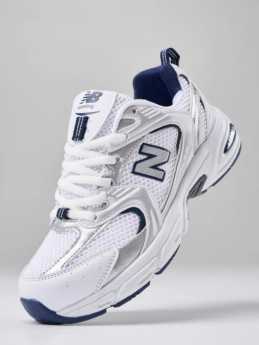 Кроссовки женские летние