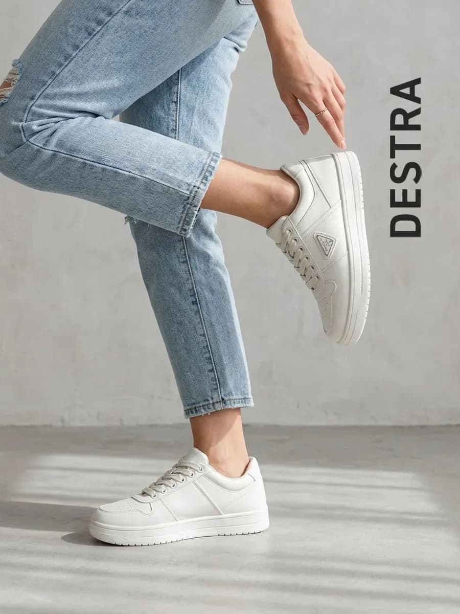 Кроссовки женские белые