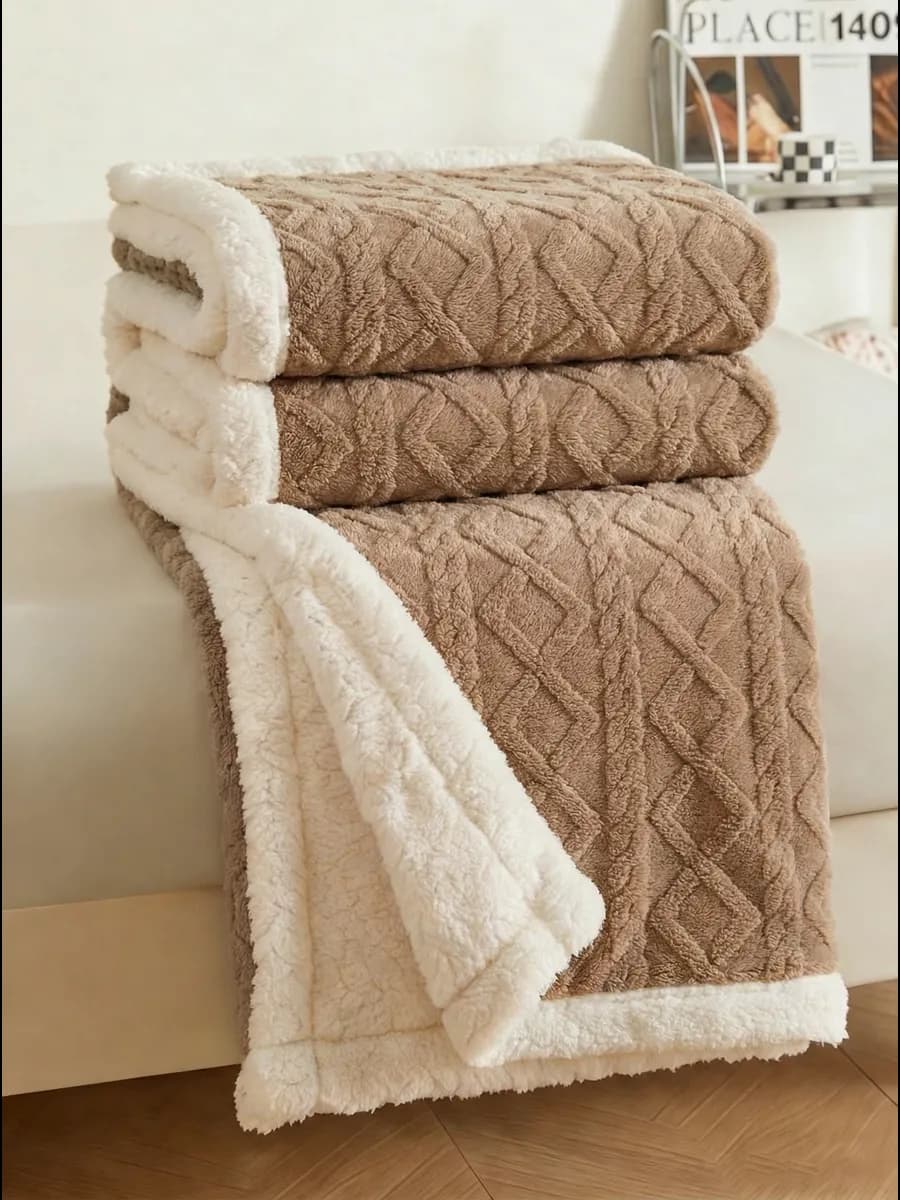 Плед пушистый плюшевый толстый 180х200 на диван