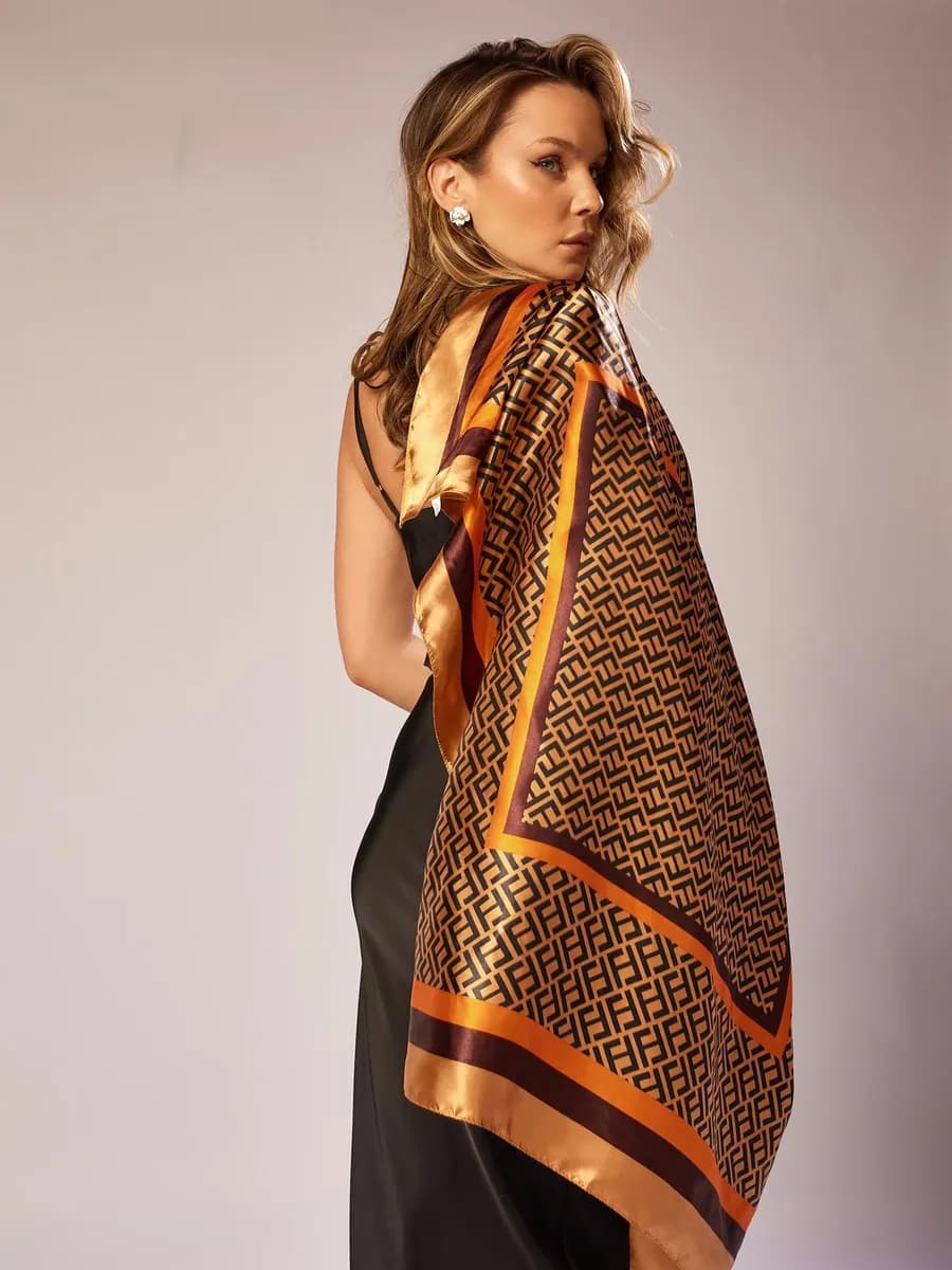 Шелковый платок на голову и пояс, косынка на шею летняя