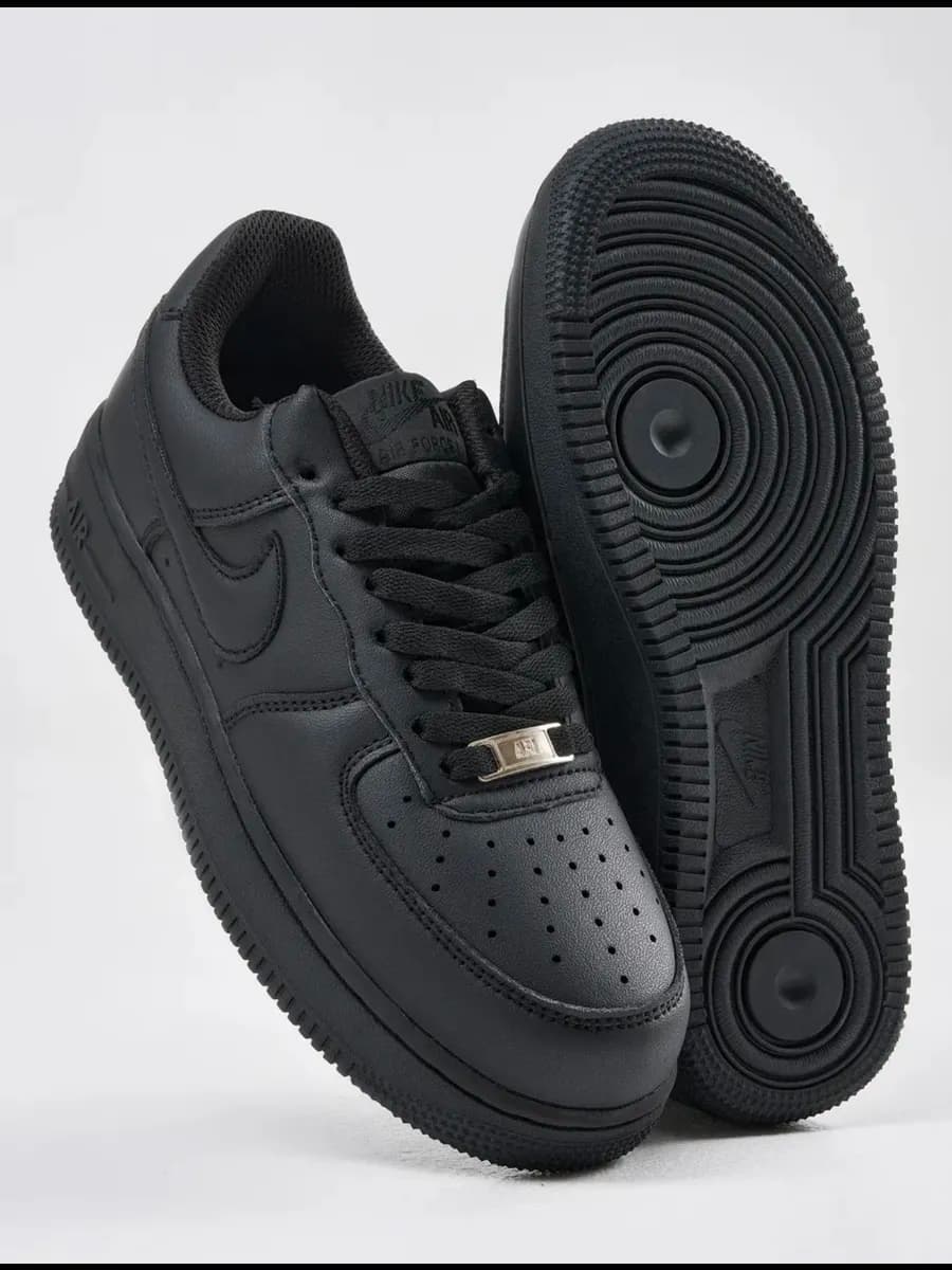 Кроссовки Air Force 1 White форсы черный кеды