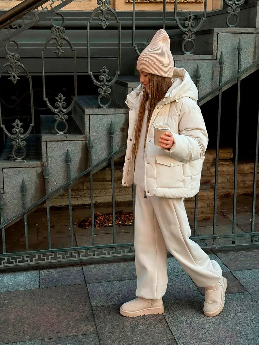 Куртка весенняя оверсайз со съемным капюшоном