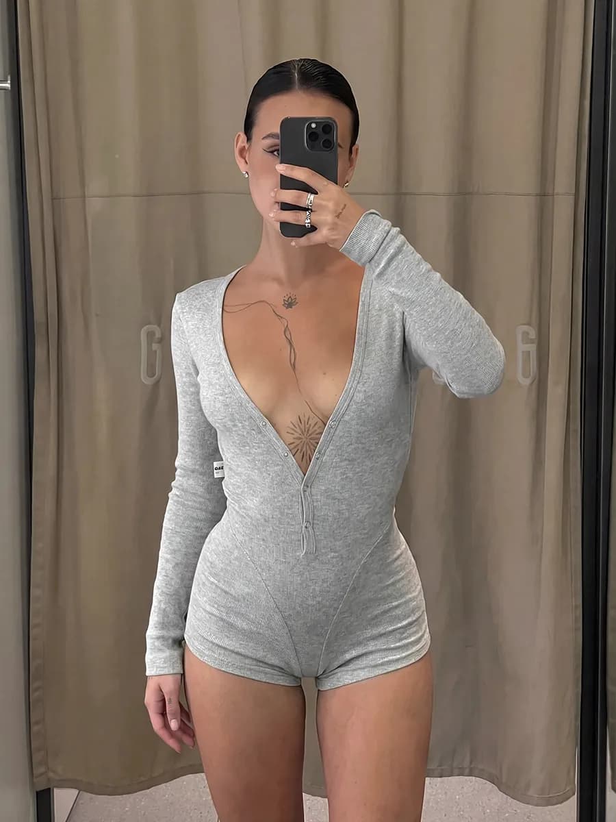 Комбинезон обтягивающий спортивный