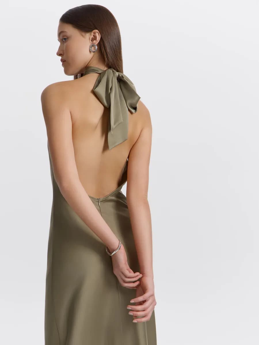 Платье вечернее длинное макси с открытой спиной атласное