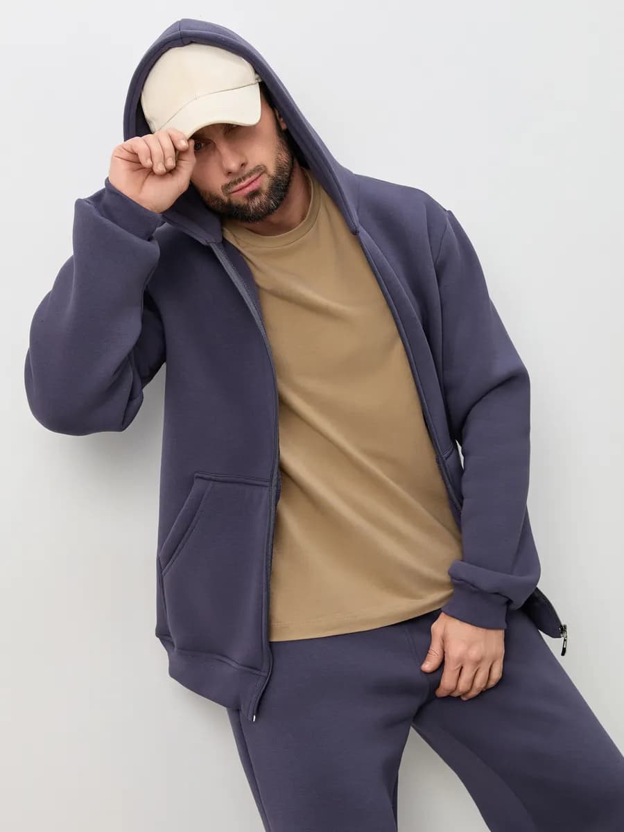 Спортивный костюм на молнии с начесом - фото 1