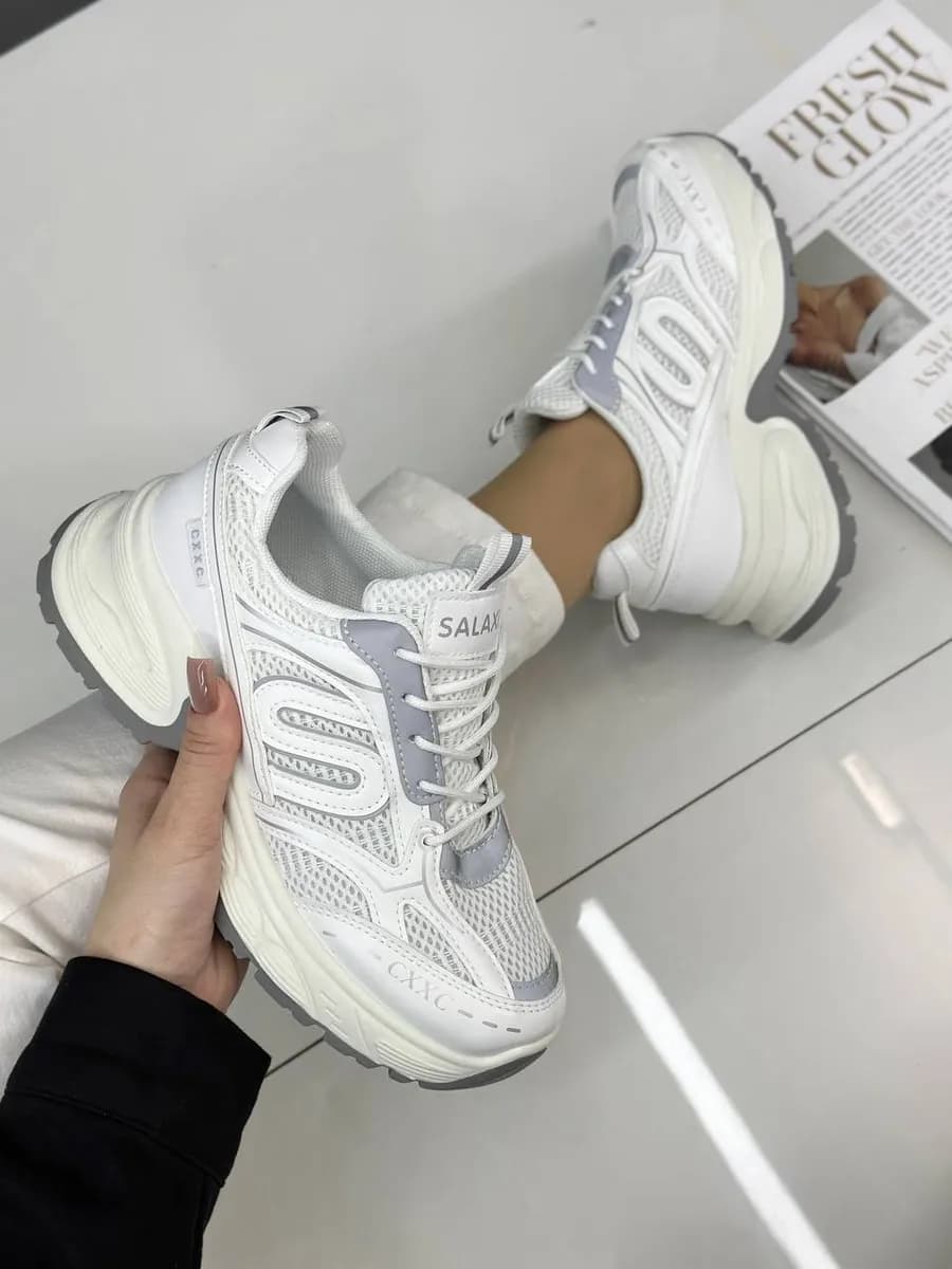 Кроссовки женские белые спортивные повседневные на платформе