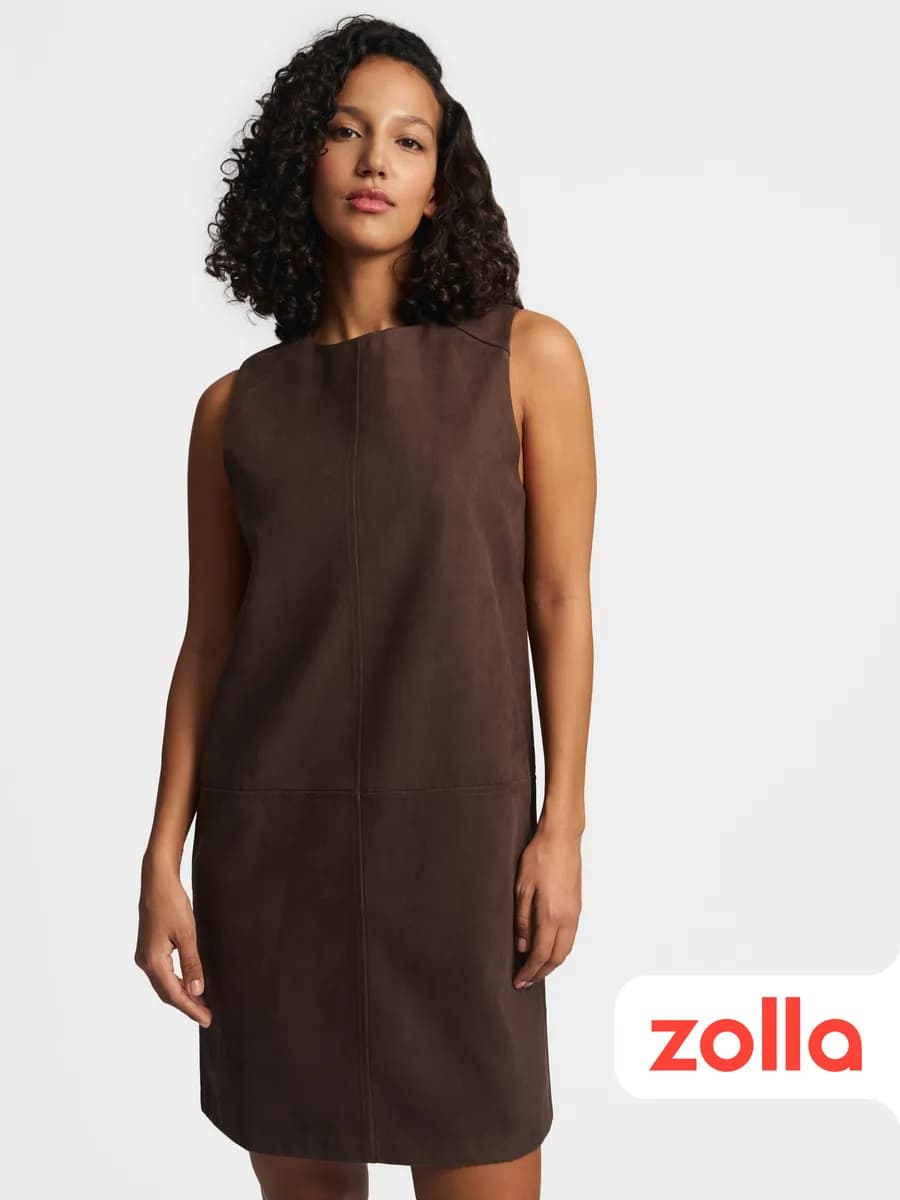 Женское платье-сарафан из экозамши