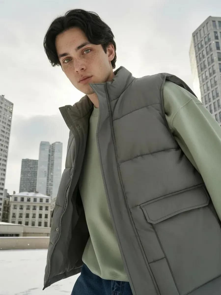 Жилетка стеганая на синтепоне