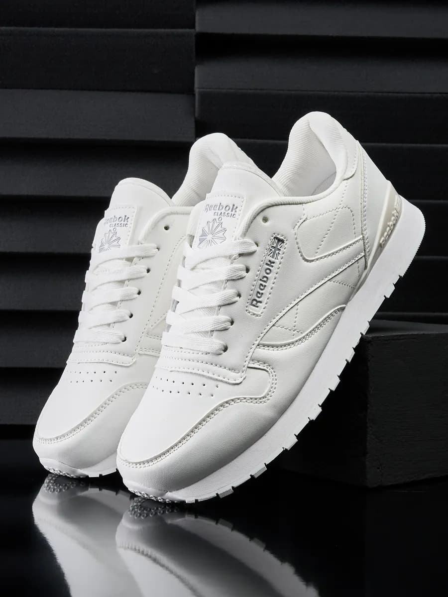 Кроссовки спортивные classic