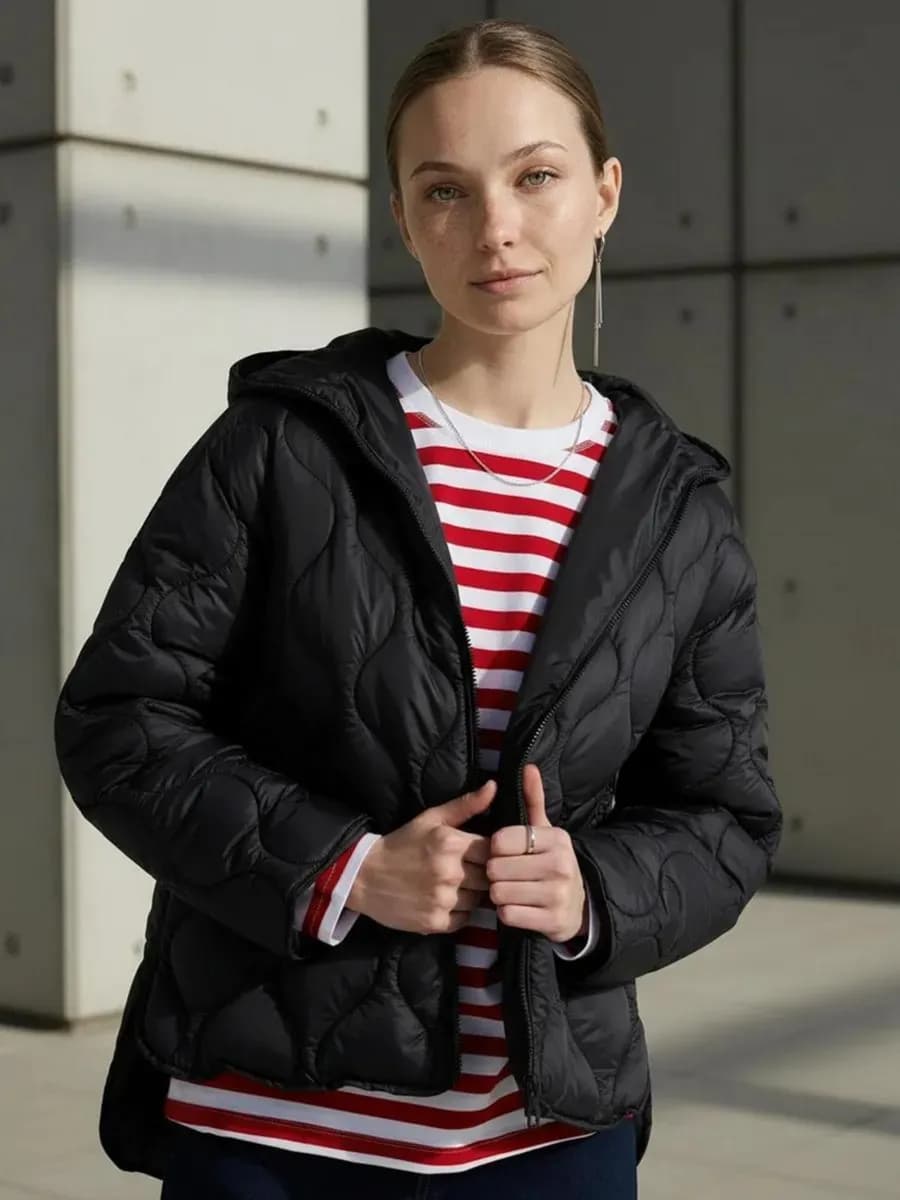 Куртка стеганая с трикотажным воротником