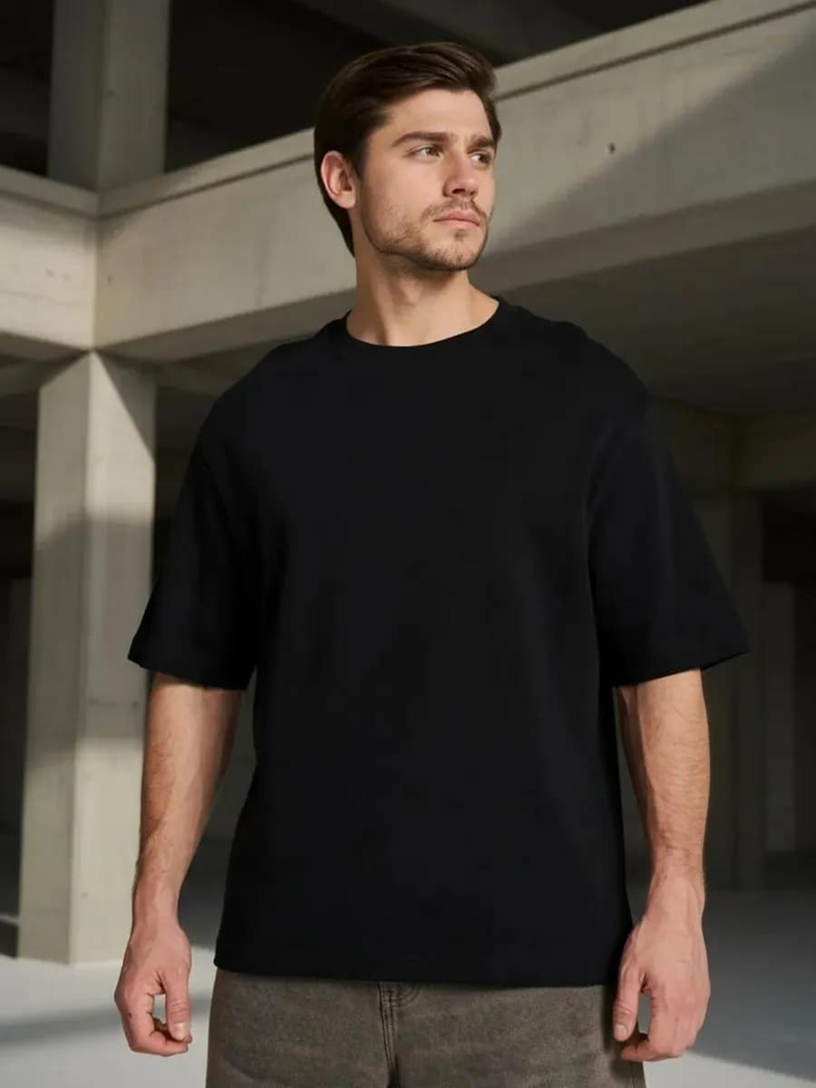 Футболка из хлопка свободного кроя