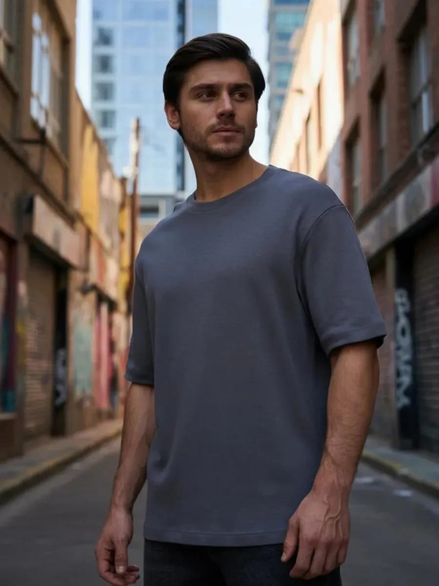 Футболка из хлопка свободного кроя - фото 1