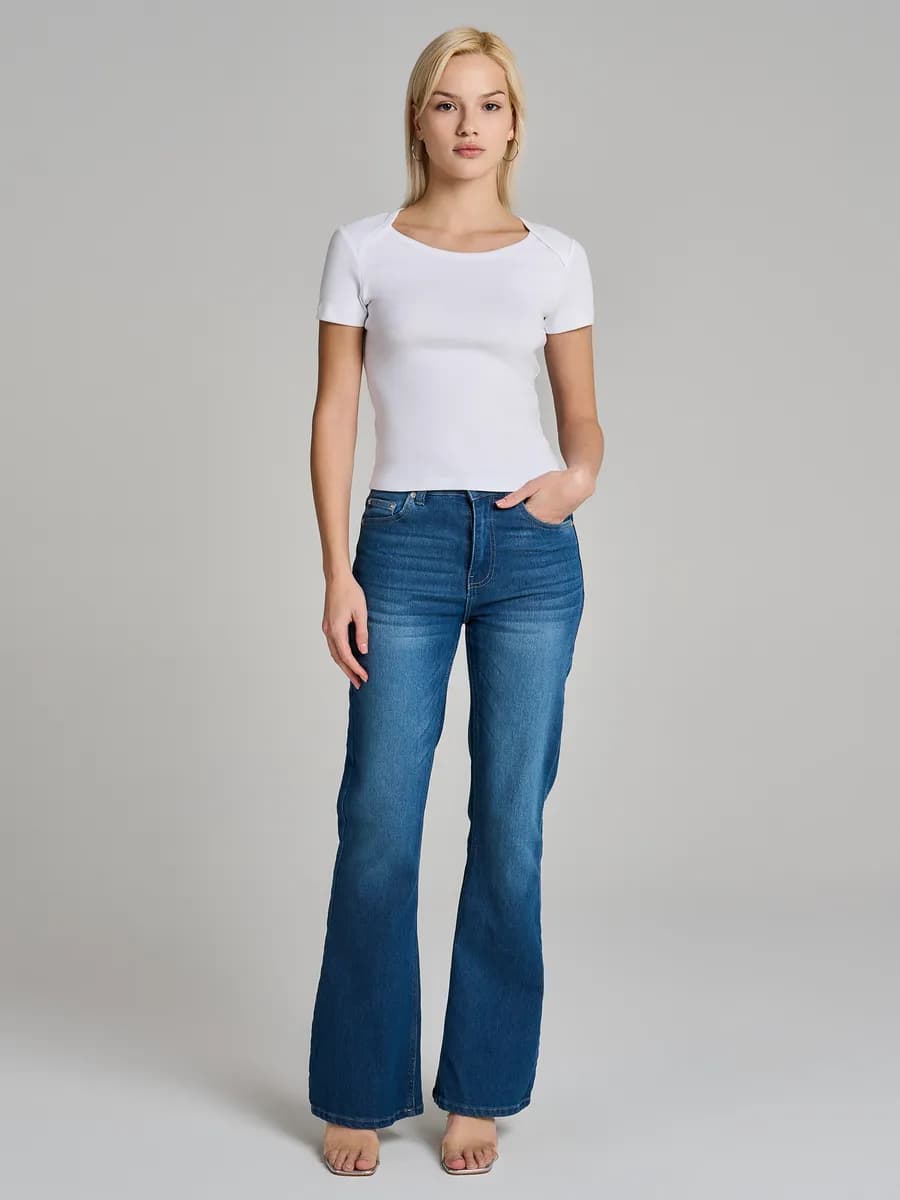 Футболка приталенная