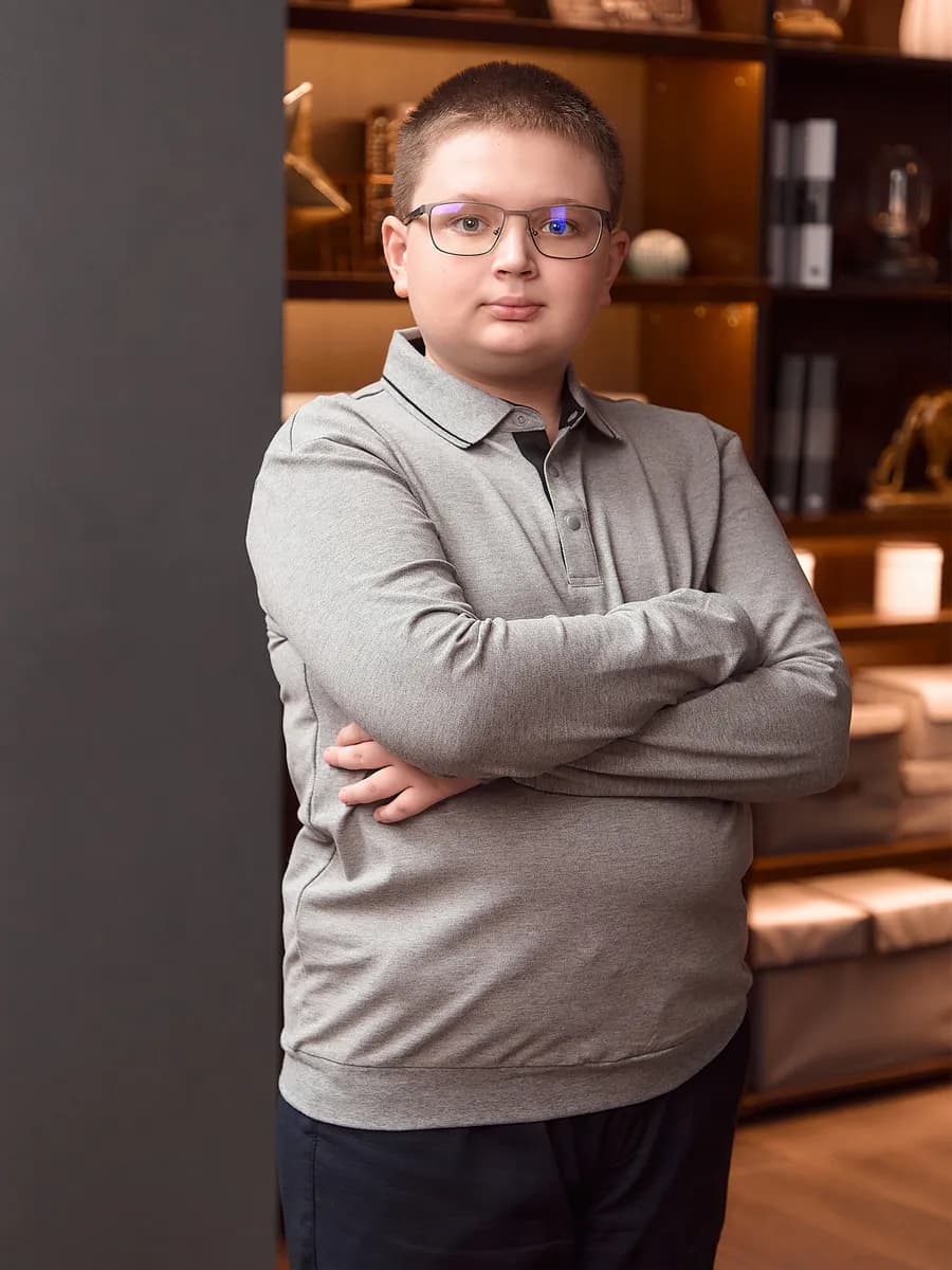 Поло школьное с длинным рукавом для полных