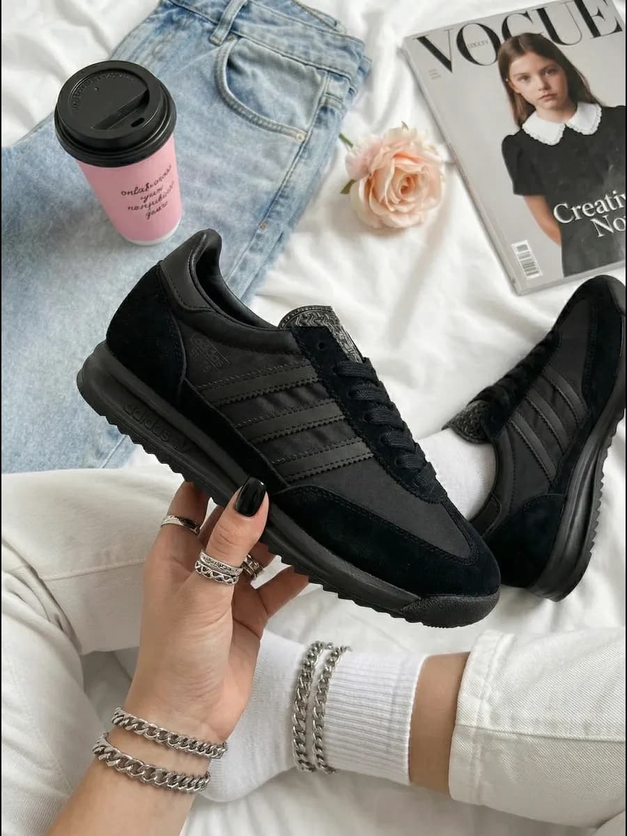 Кроссовки Adidas SL 72 спортивные