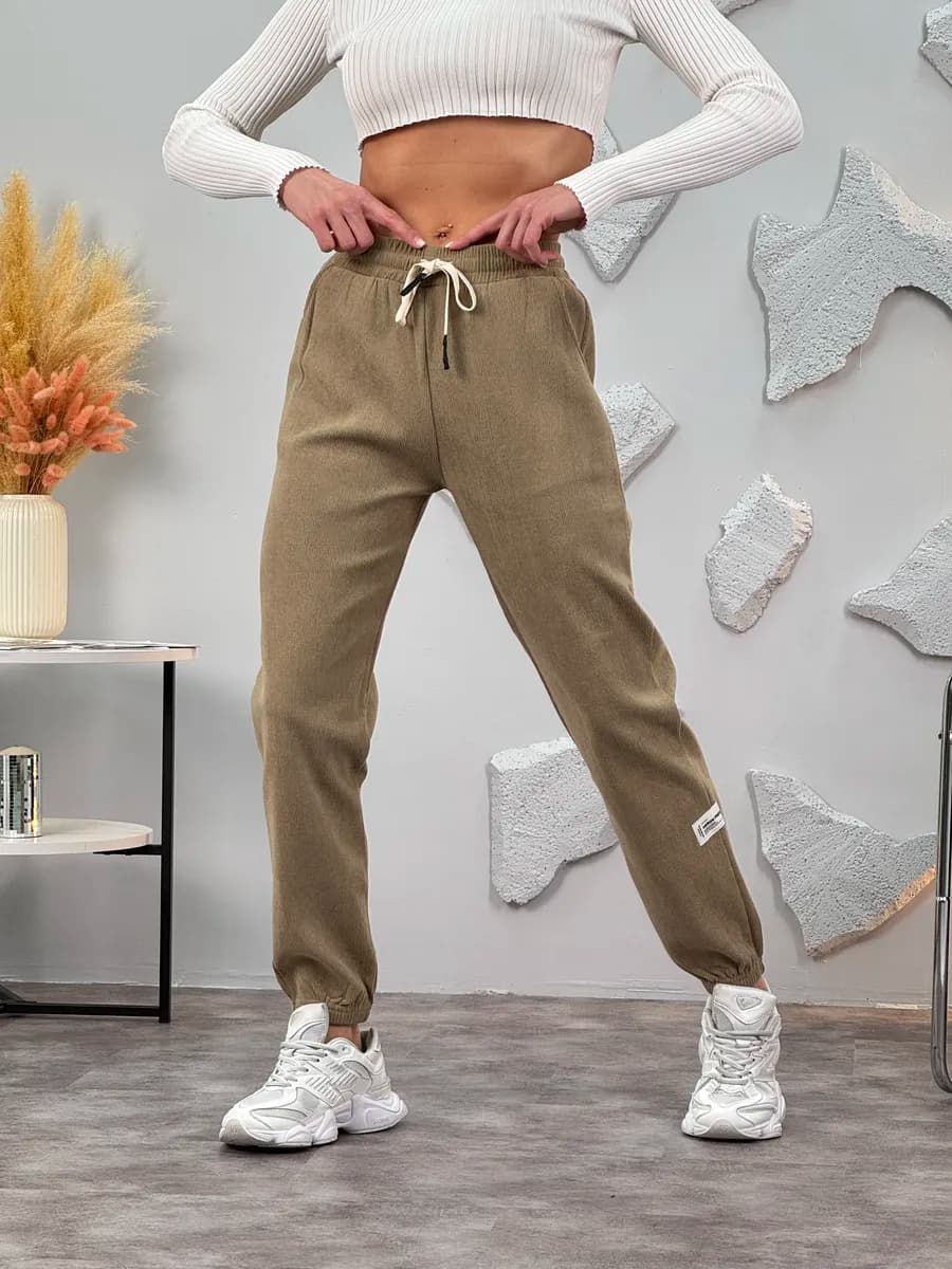 Брюки спортивные