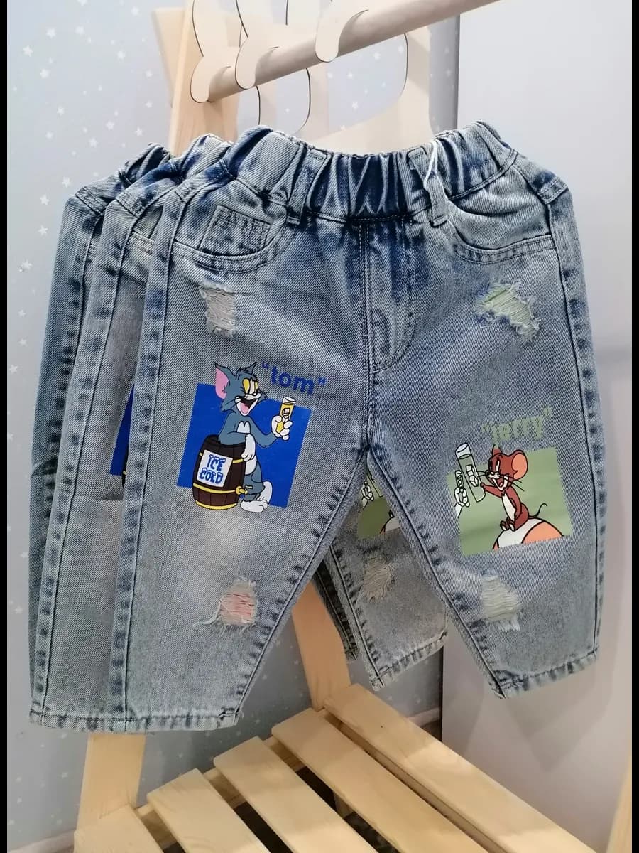 Джинсы