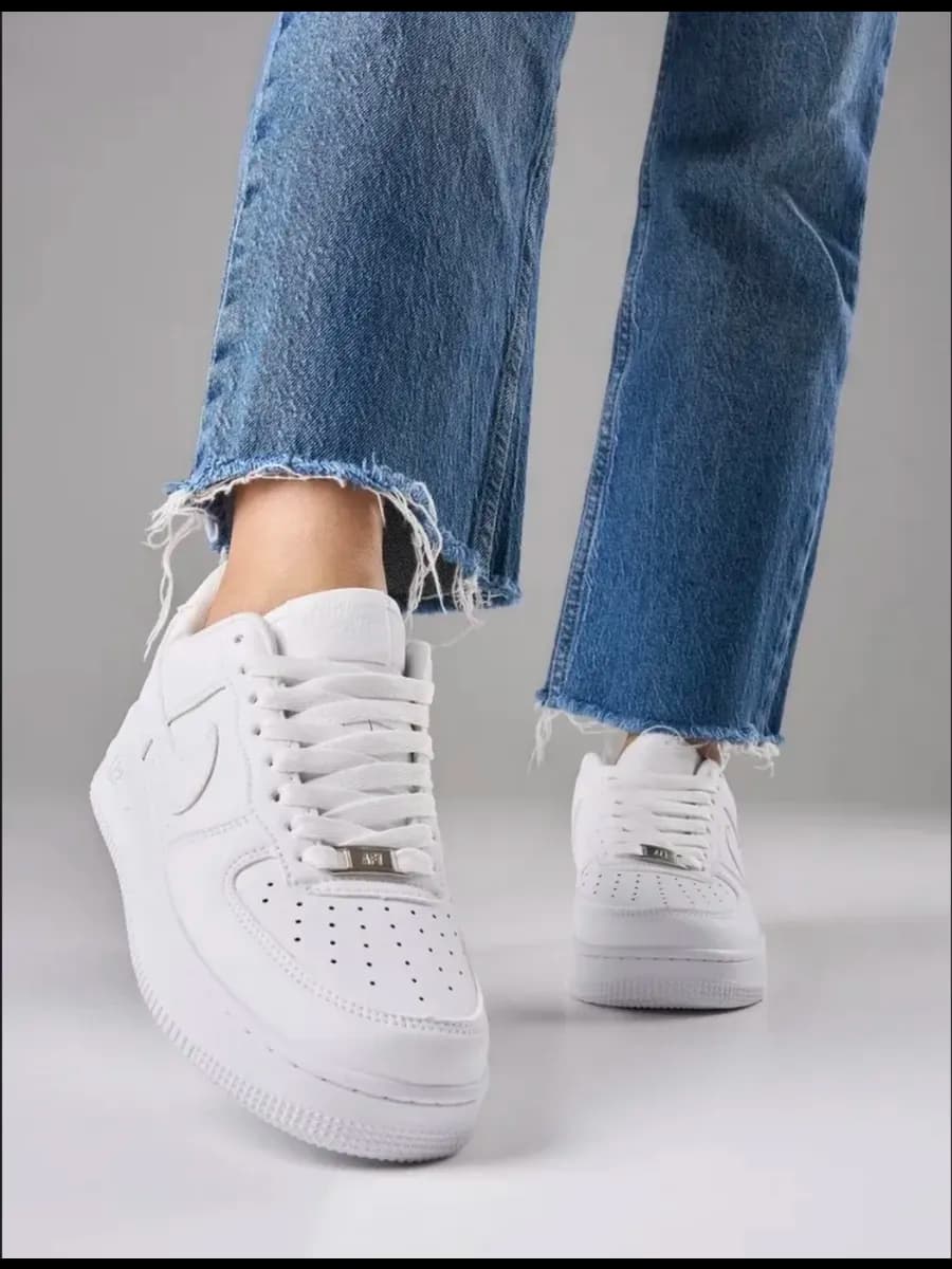 Кроссовки спортивные для фитнеса nike air jordan