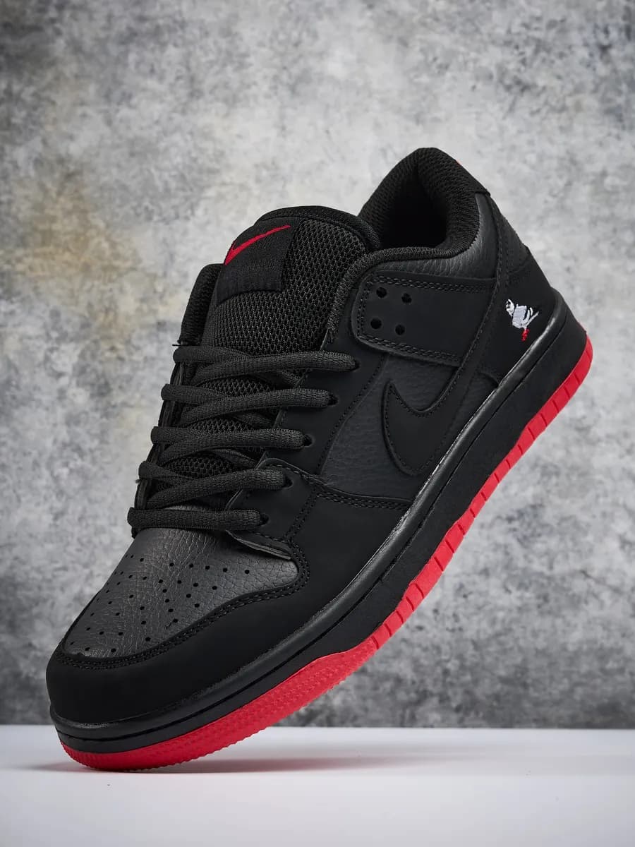 Спортивные кроссовки SB Dunk LOW