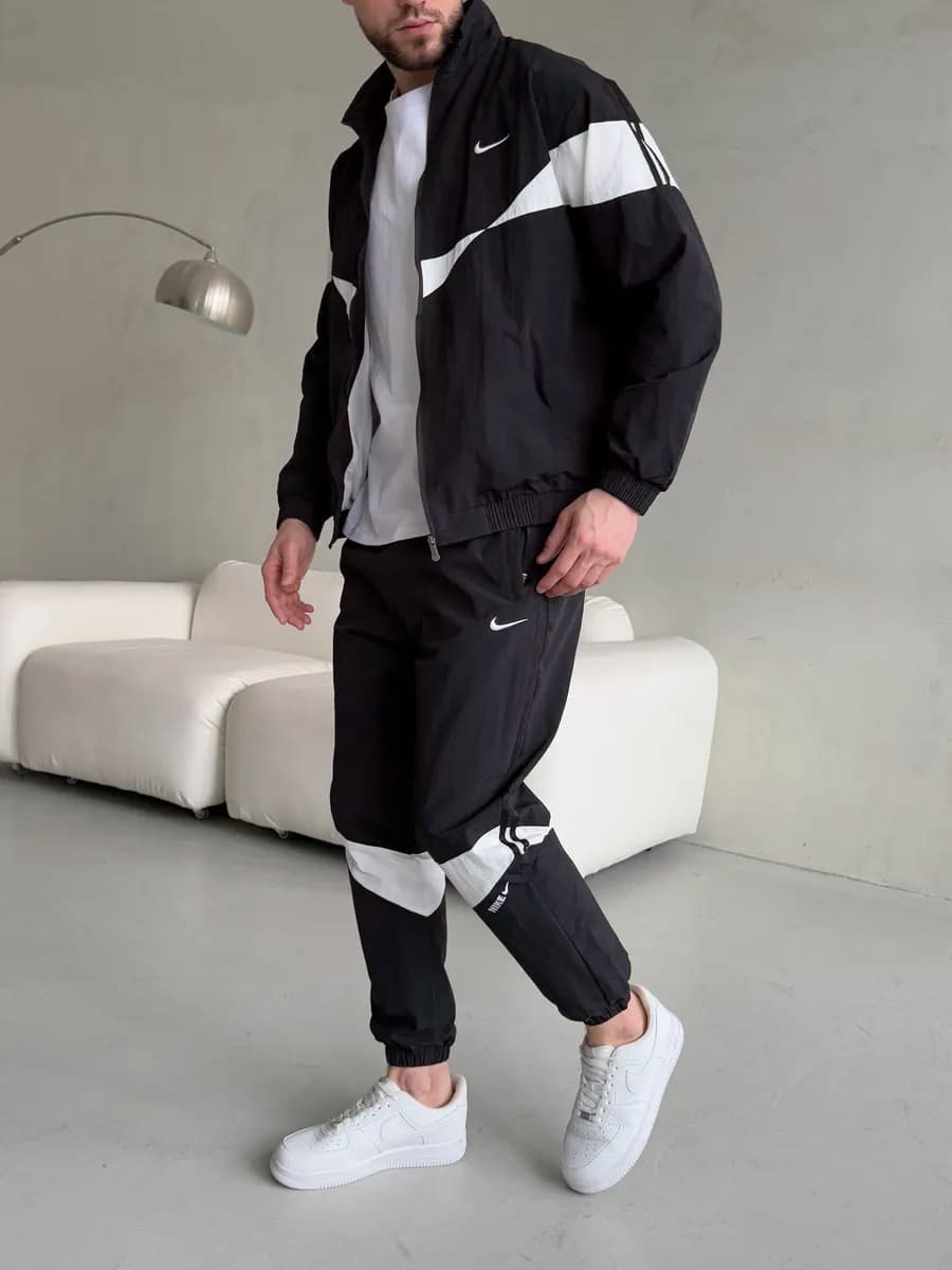 Спортивный костюм мужской