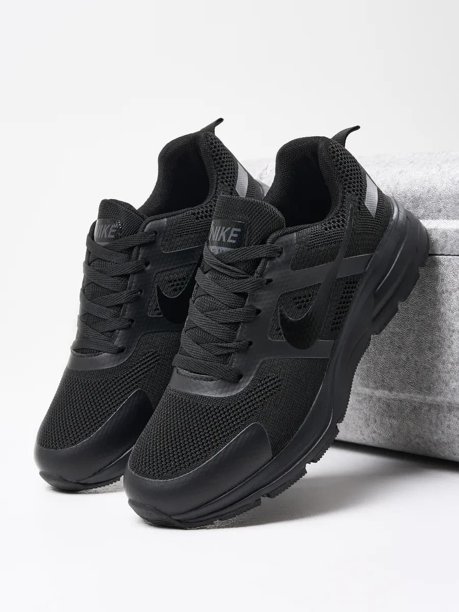 Кроссовки Nike мужские летние повседневные