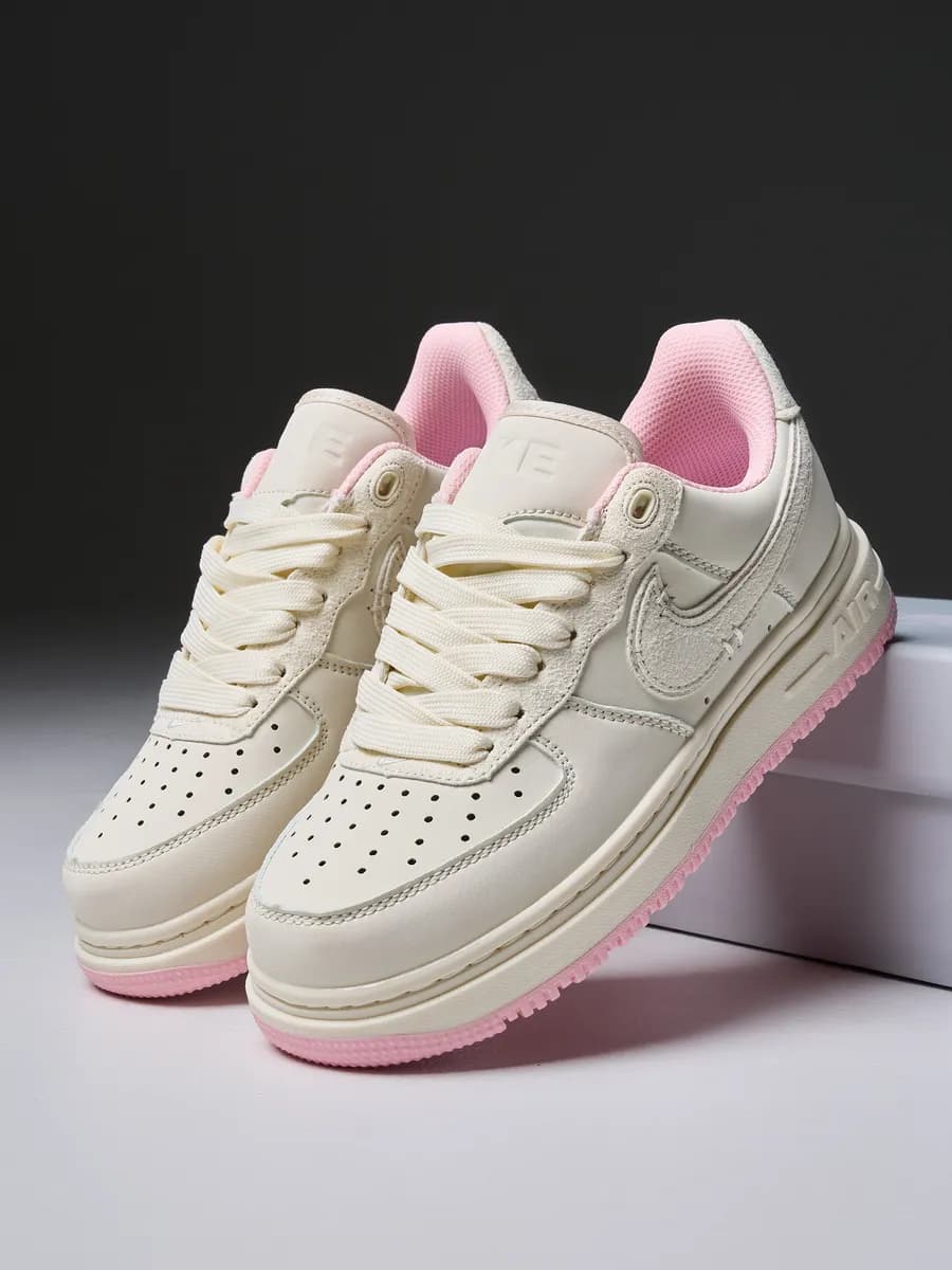Кроссовки Air Force 1 luxe форсы