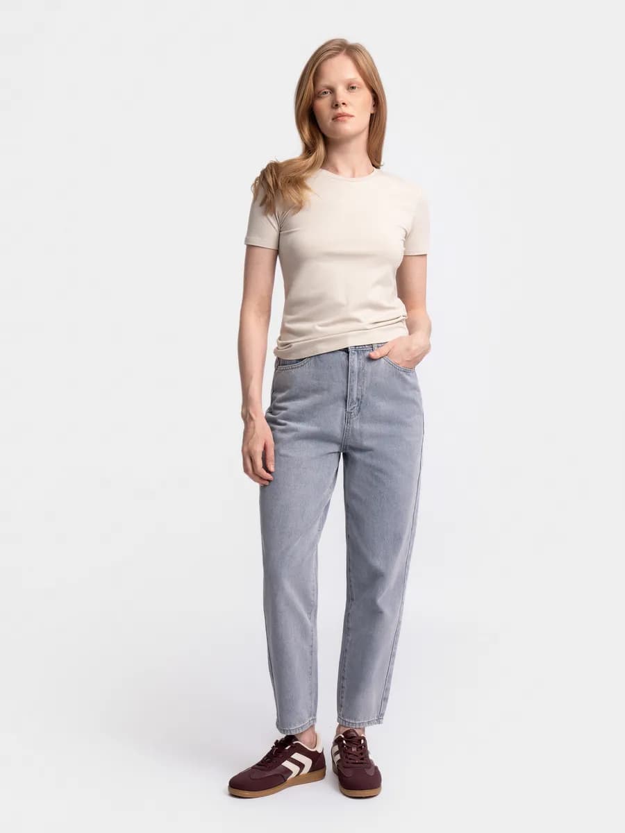 Джинсы мом фит Mom fit с высокой посадкой укороченные