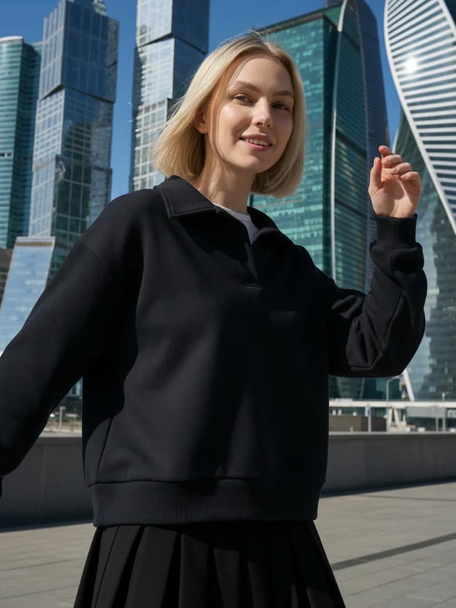 Свитшот без начеса с воротничном