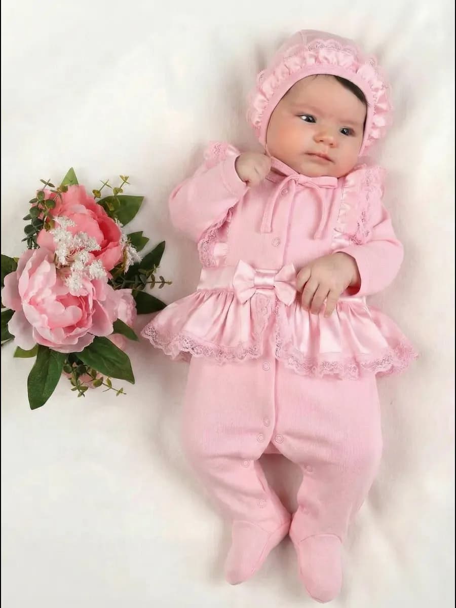 Комплект на выписку новорожденного