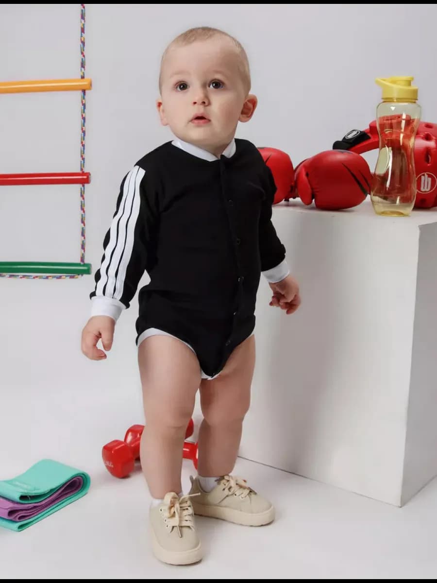 Боди для новорожденных с тремя лампасами