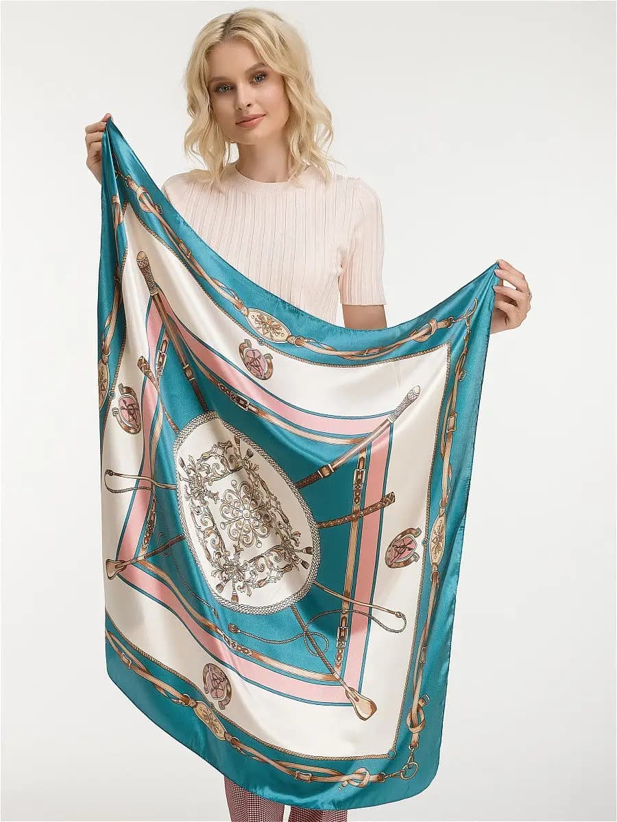 Платок шелковый косынка