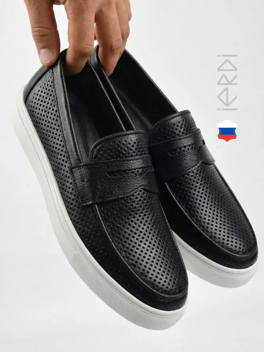 Перфорированные мокасины из натуральной кожи
