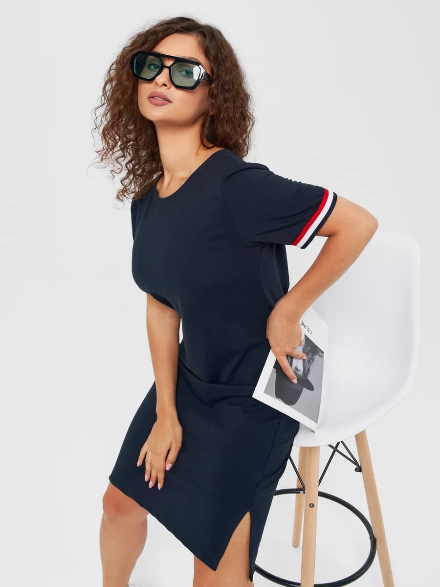 Повседневное платье футболка