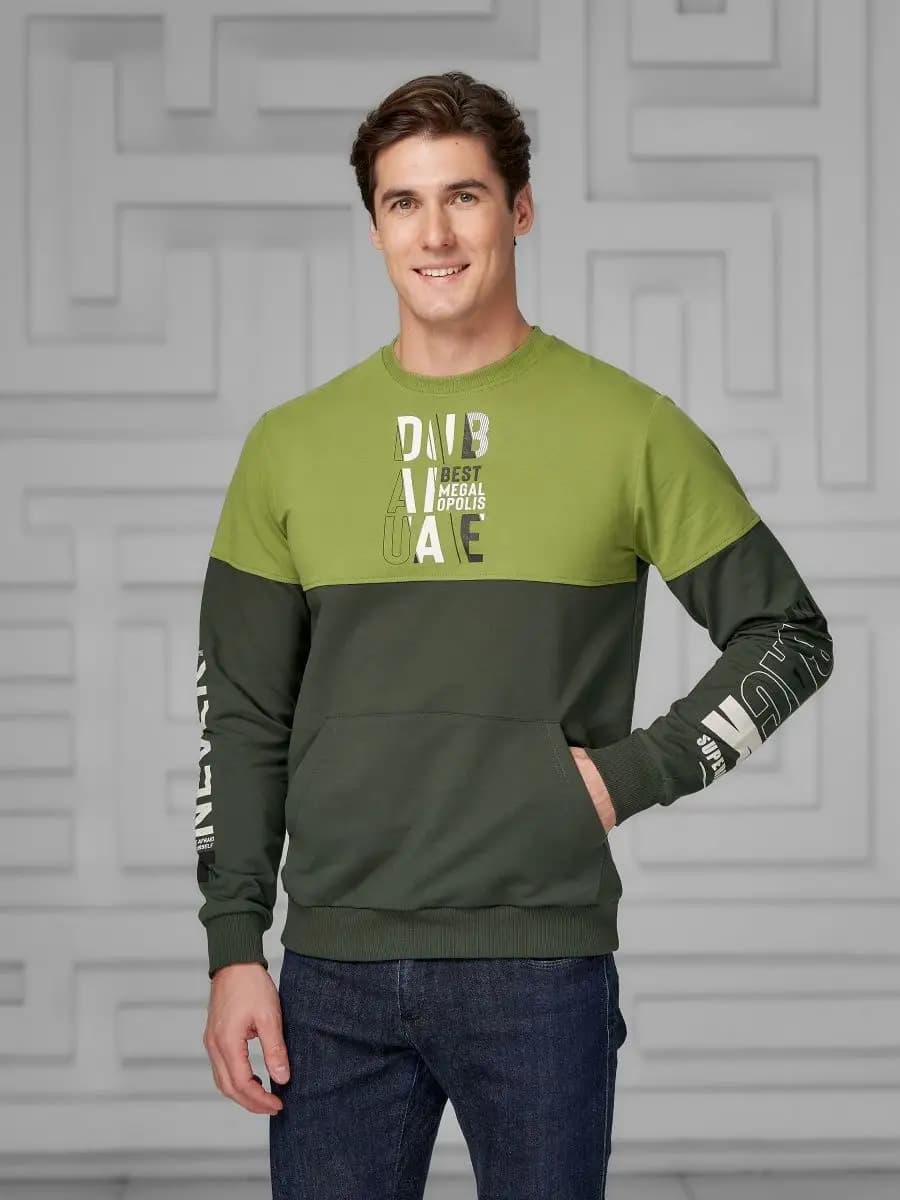 Свитшот оверсайз без начеса с принтом